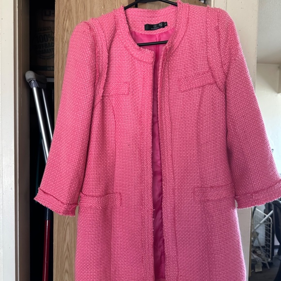 Chanel Jacket - Picture 4 of 4